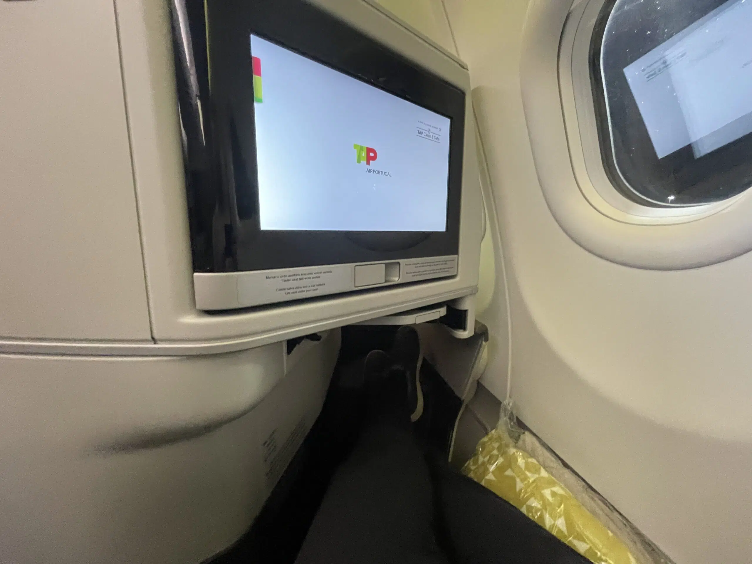 seatback screen in TAP business class seat