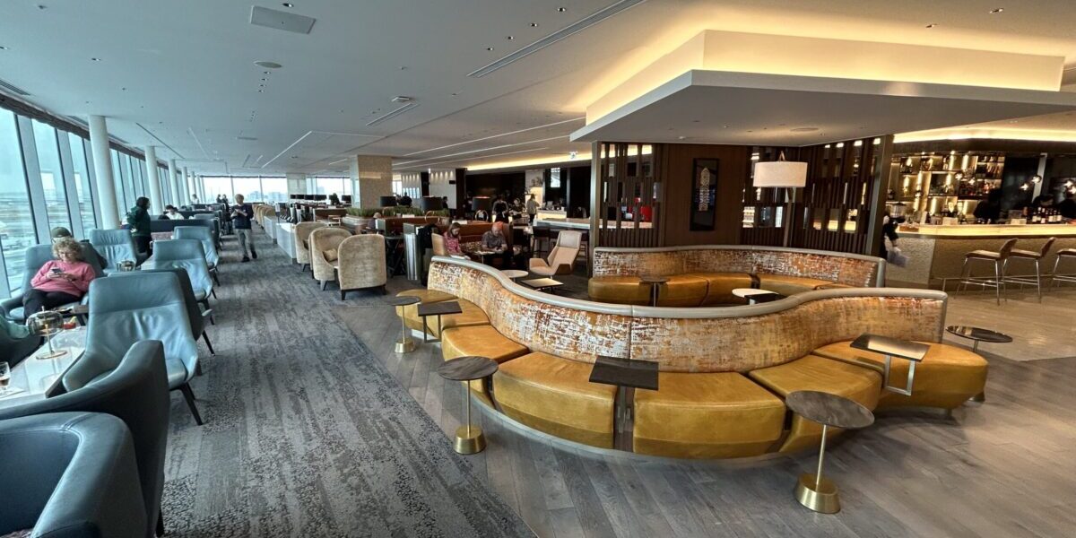 SkyClub HND