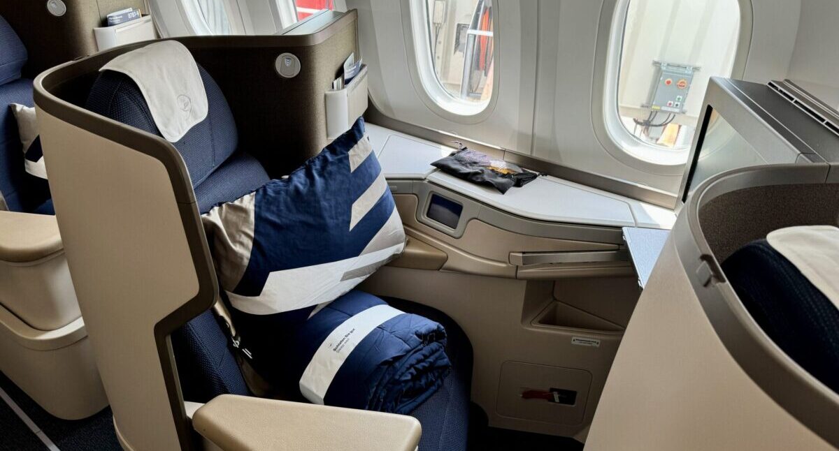 lufthansa business class seat