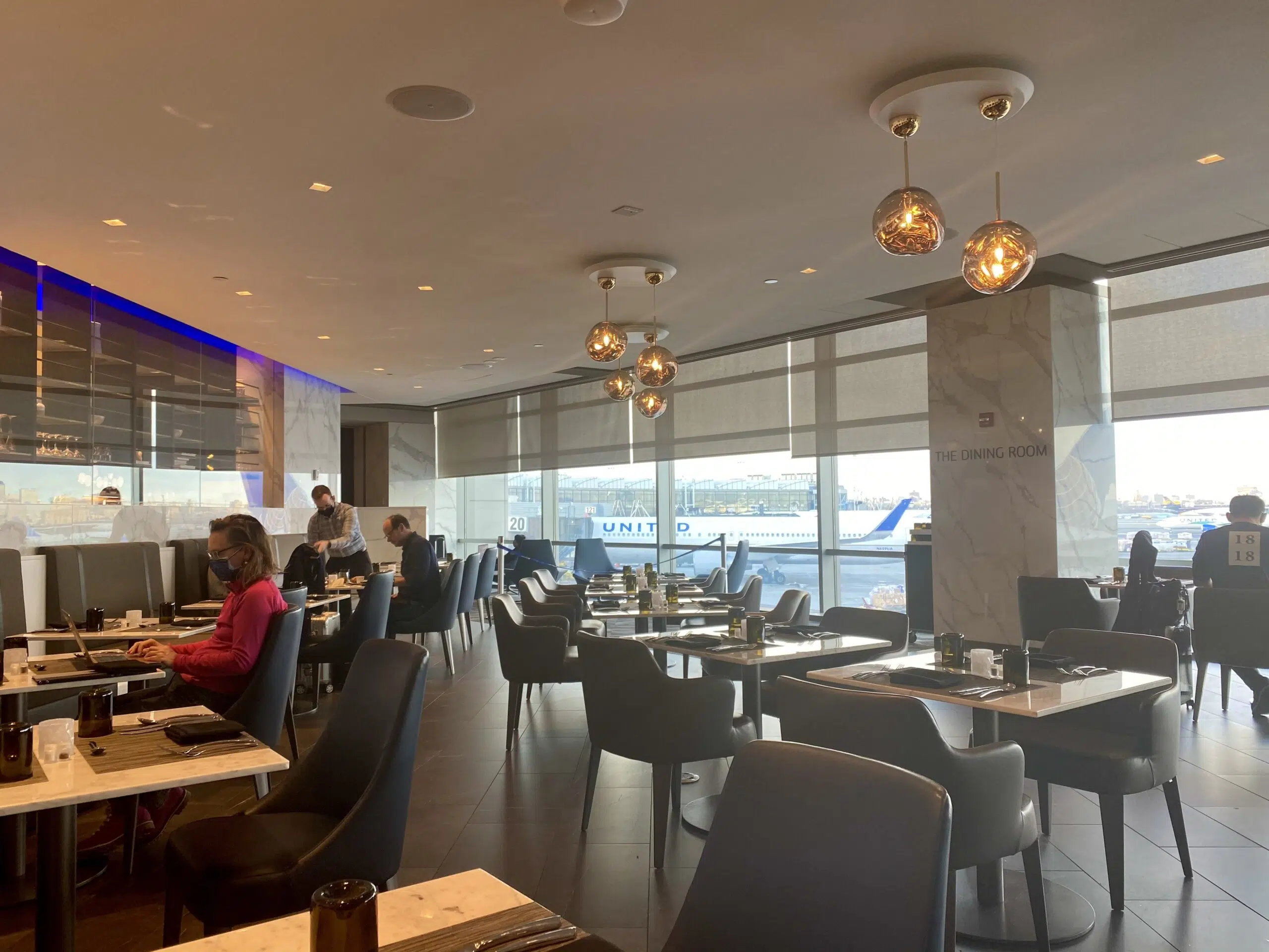 dining room inside the united polaris lounge